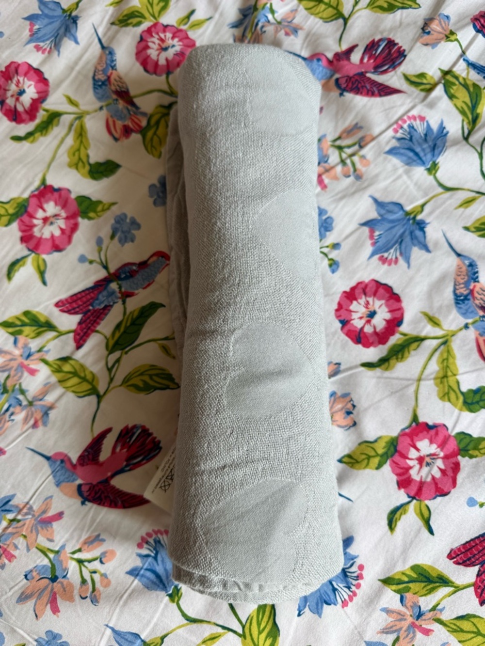 Tula Baby Love Gris Swaddle Me Blanket